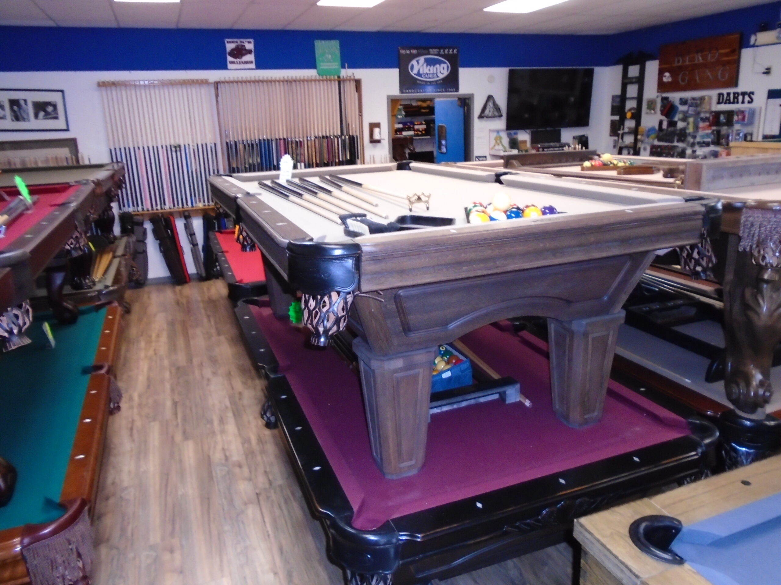 8' Brunswick Glenwood Pool Table